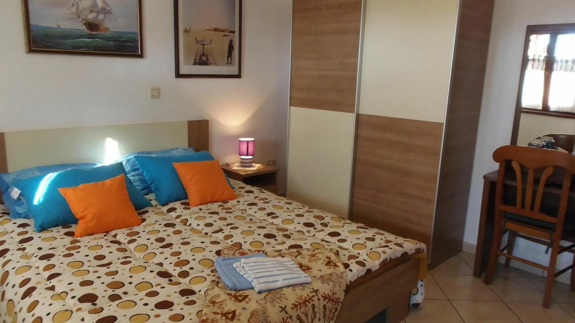 Apartment With 2 Rooms In Medulin, With Wonderful Sea View, Enclosed G Chorvatsko