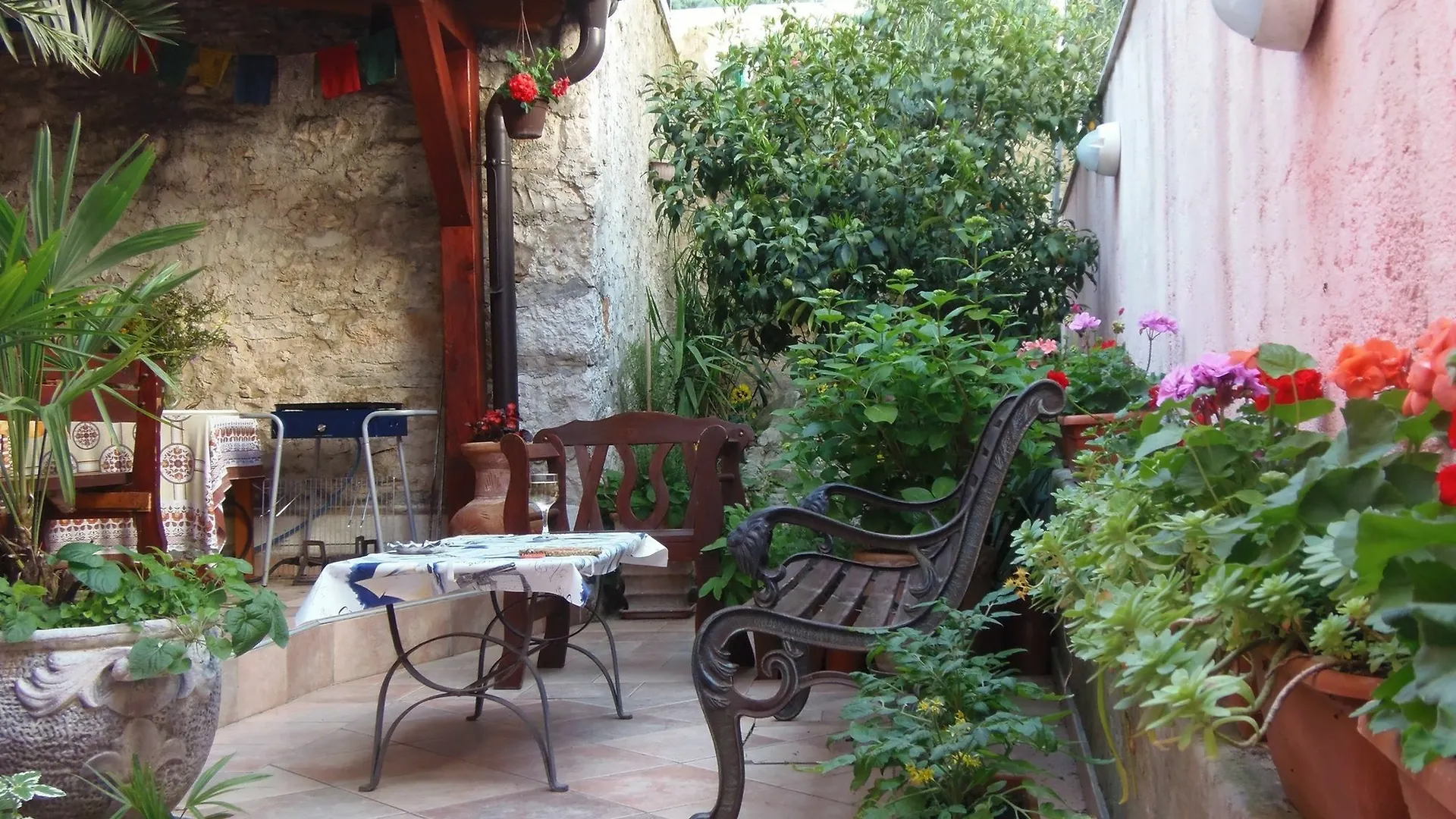 Apartment With 2 Rooms In Medulin, With Wonderful Sea View, Enclosed G location